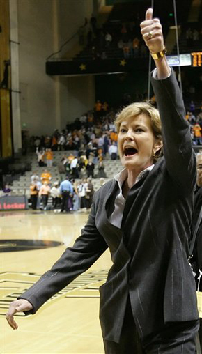 Illustration for article titled Tennessee Lady Vols Trounce Stanford To Win NCAA Title